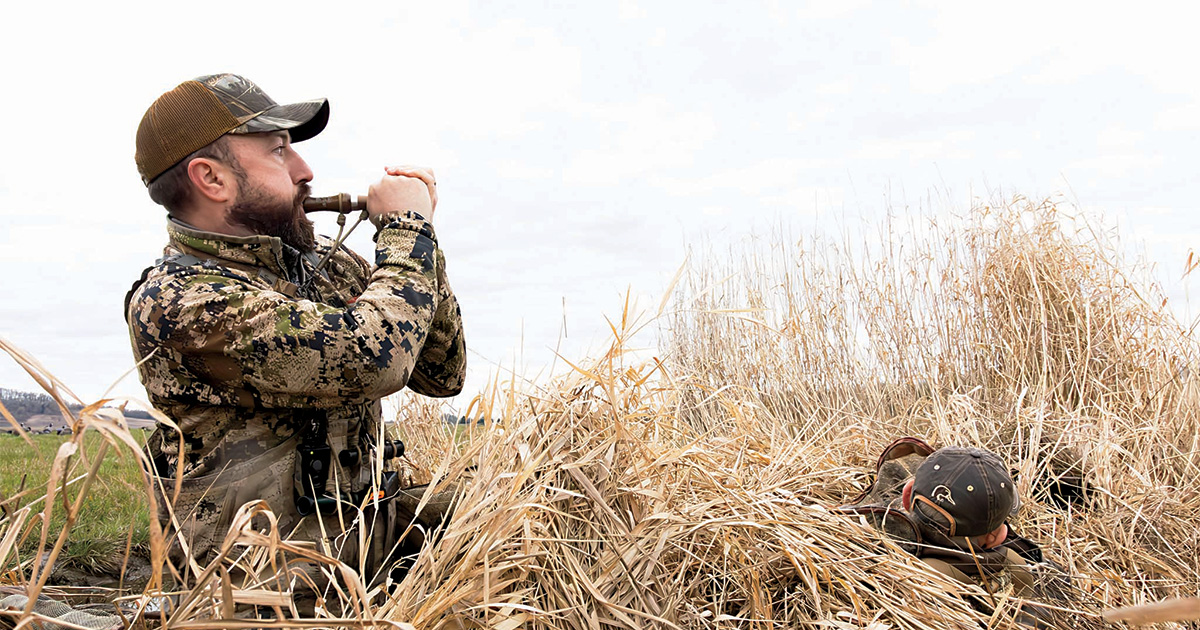 Kelly Warren calling. Photo by Mike Callian